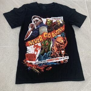Halloween Horror Nights Never Go Alone T Shirt Size XS Universal 100% Cotton